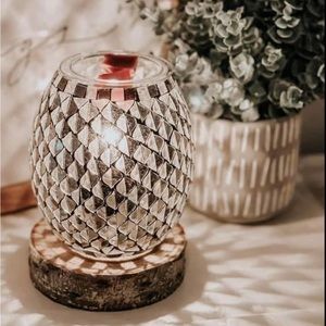 Time to Reflect Scentsy Warmer